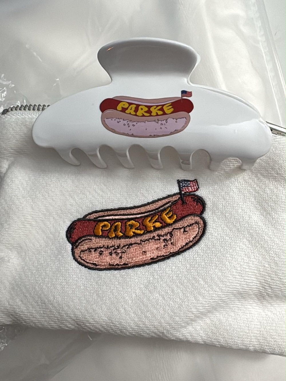 PARKE ~ Claw Clip & Pouch ~ 🌭 Hot Dog Edit 🌭